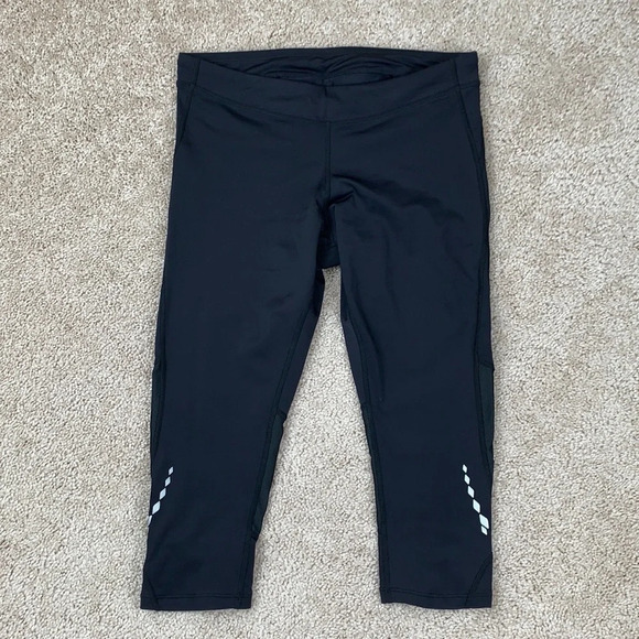 Pearl Izumi black capris sz lg - Picture 1 of 7